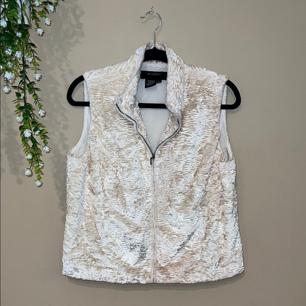 Peck & Peck Cream Fleece Vest